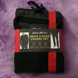Eddie Bauer lounge set. Gray & Green